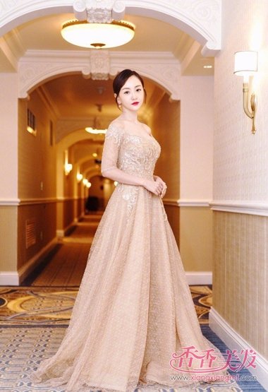 ��Ů������β����ɫȹ ������ʮ������ͳ���