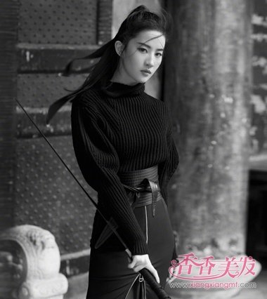 ��Ů������Ḵ����β Ӣ���ˬˣŮ������