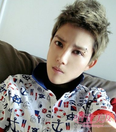 �ɻ�ͷȾʲôɫ�ÿ� �ɻ�ͷ��ôȾ��ɫ