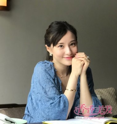 ��Ů����ҪholdŮ��������С���� ������д����ķ����������