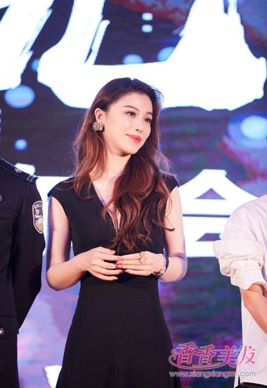 ������Ů�Ǹ���ƫ�־������� ˦�������޶��˵ķ���