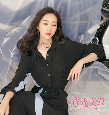 ������������Ů�˾�Ȼ���� ��ѩ�ִ�װ���Ͱ�����