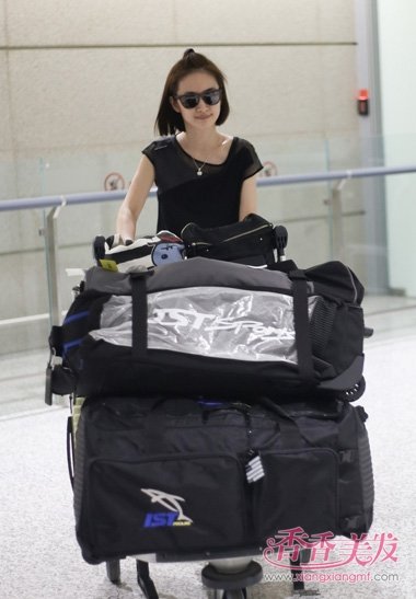 ��Ҫ����ƻ��ͷ���γ����� Ů��������Ϊ������ʾ��