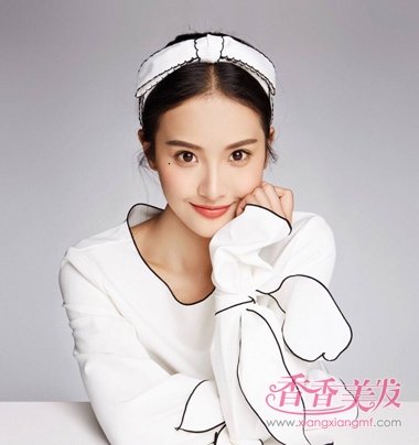 ��������СŮ������ ����ͷ���кܶ����