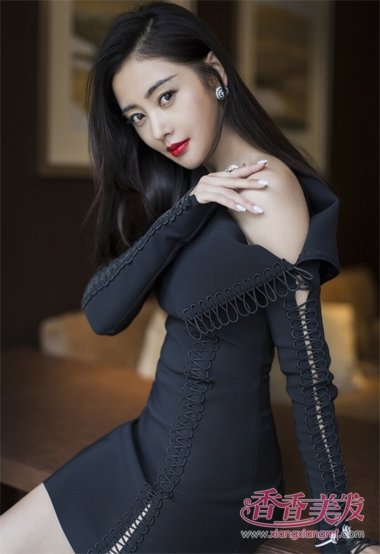 Ӱ��Ů�����찮����¶������� ���쳱��ʱ�����ɷ���