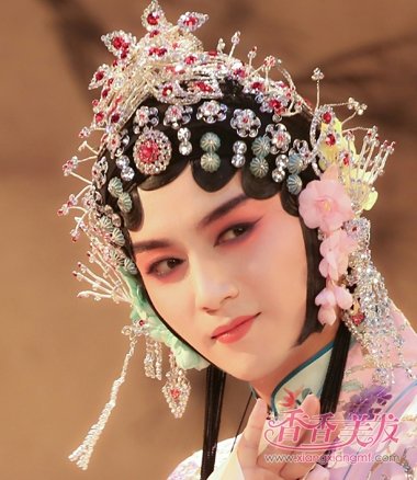 ��������������̨ ���껨������Բ����Ϸװ�ɽ���