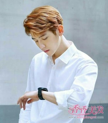 �ƹ�Ҳ�ڲ��˰����ķ�ɫ ����Ⱦ��С����ĸ��ÿ�