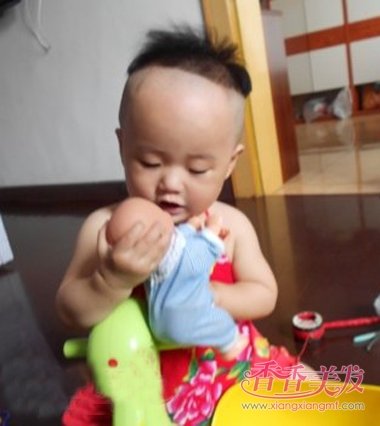 ��θ�С����ͼ������ СŮ��������ô��