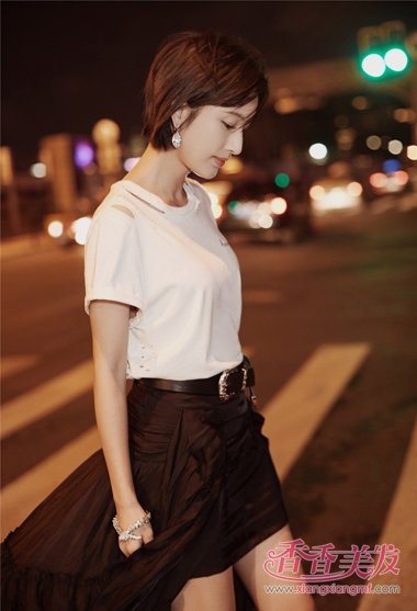 Ů������ٳ���̷�������ʱ�� �������з��Ķ�ͷ������