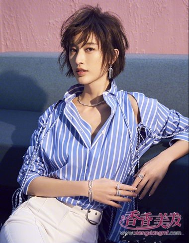 Ů������ٳ���̷�������ʱ�� �������з��Ķ�ͷ������