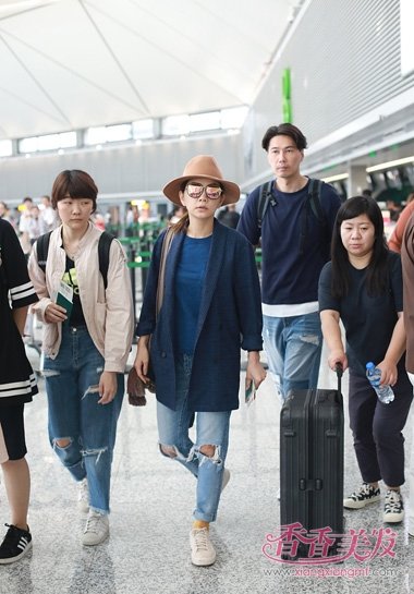 ����¼��������β�������� ���ʸ�ʮ���Ella���ʹ���