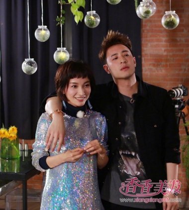 ��β�ܷ򸾼�Ϸ���������� ���ʵ����������Ů������