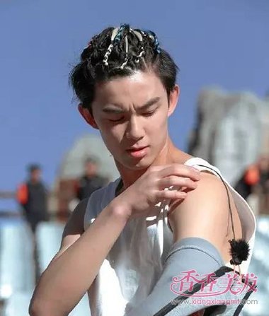 ��Ů���Ƕ�������� ���ෲ�����˧�����