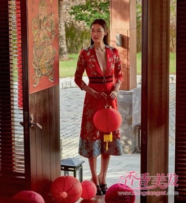 ����㷱����װ���̷� �͵�����������д����ɫ