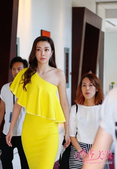 ��̫̫�������г�����ϯ� ˦��Ů���緶�ĳ�������