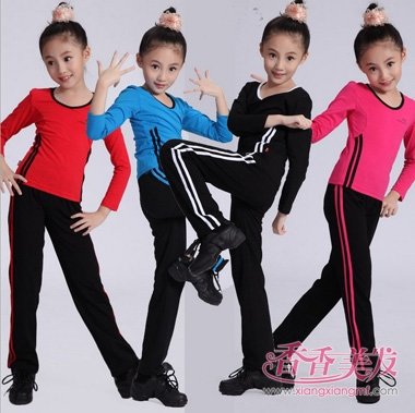 �˶�ʱ������ͷ�������� С���˶�����