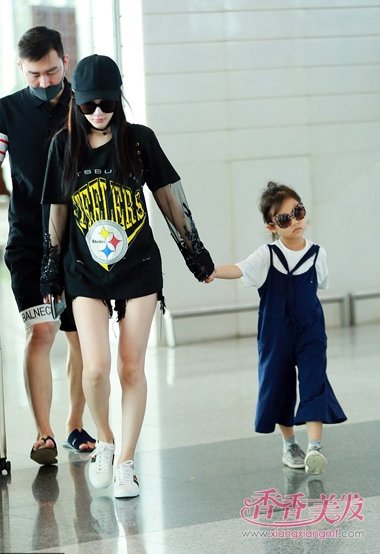 ������С�ǣŮ������������ ��ֱ������ñ���Ƿ�ʮ��