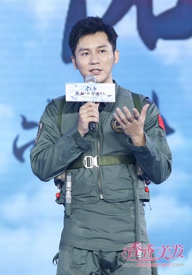 ��������ƫ��ͷ�����Ʒ����� չ�����˵ĺ�ˬ���ʶ̷�