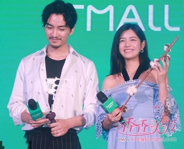 ����ϣ����С����ͬ�������� Ů�����г����������ֳ�