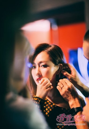 �Ƕ�����������ƫ�ַ��ʹ��� ��������ʱ�з�����������