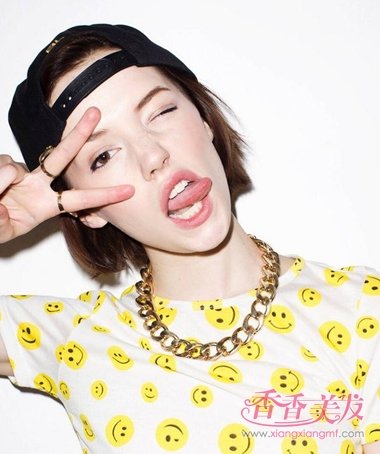 �����ʺϳ����˼��Ķ̷� ����Ů����ʲô�̷���