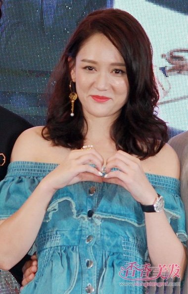 ��Ϸ���ʳ��Ƕ����˾������� ��ɢͷ������ӵ��Ů��