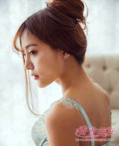 ͷ���ٵĺ�ʽ�̷� ���긾Ůͷ������ô�̷�