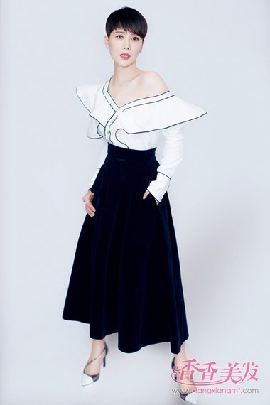 ����ϱ��������¶̷����� ������ˬ�ļ�LOOKֱ��