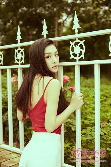 ֣���Ľ�����������Ƭ˦ֱ�� ��һ�������µ�Ψ������