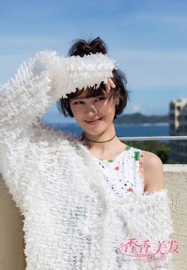 ��̳���и�������Ψ��Ů���� ��ˬ��������ͷд���Ƭ