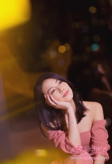 Ů���ԲԲ�����緢�Ե��� ҹ���µ�ʱ�����з���