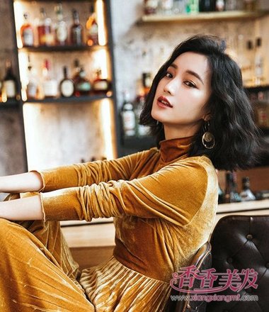 38��Ůʿ�̷�����ͼƬ 2018�������е�Ů�̷���