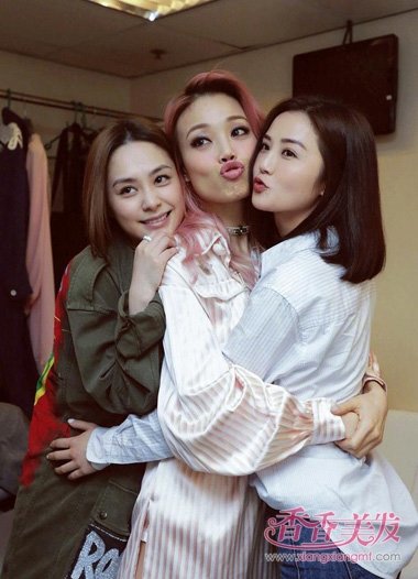 ���ò�׿���������ƴ��˭���� ��չ���ط����г���