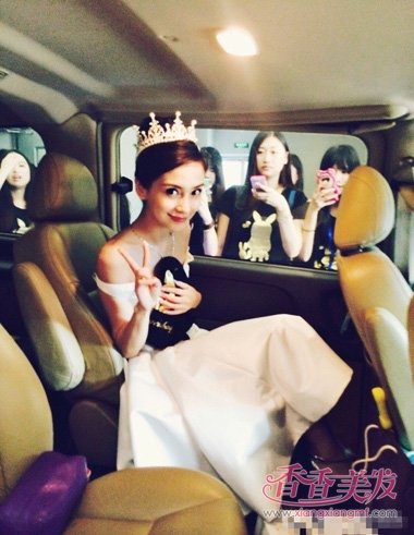 Baby�ʹ���ͷ��ҡ���乫�� ����ʱ�з�ķ��ʹ���