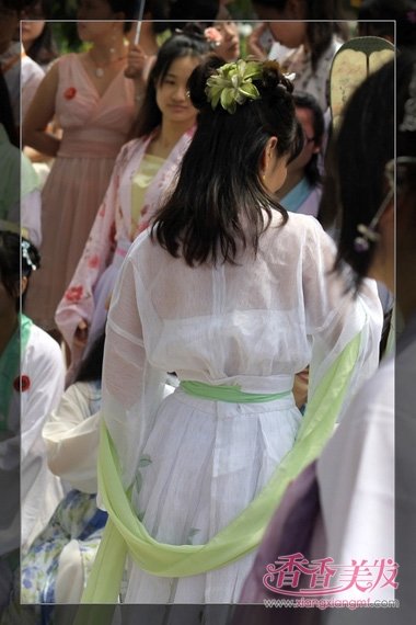 �Ŵ���ͷ����ô��ͼ�� ���Լ���ͷ����ôŪ�Ŵ�ͷ��