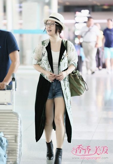 �۰�����Ө������β��ñ���� 46���������������Ů