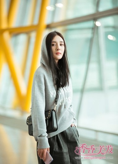 �����з�������POSE�������� ���������Ů��ζ���з���