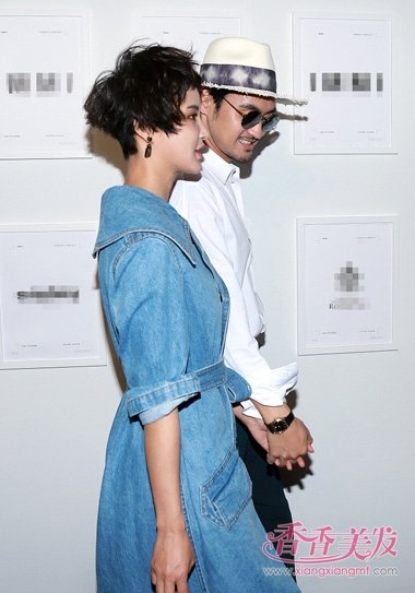 ����Ȧ���޵�¡�����ߵǳ� Ů����������ҷ����޿���