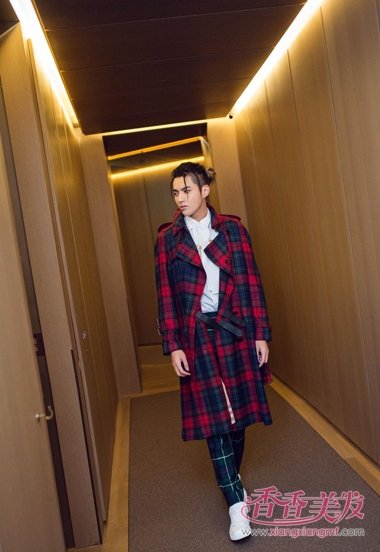 С�������ෲ������������β ˽�˶��ƶ�һ�޶���ʽ���ᷢ