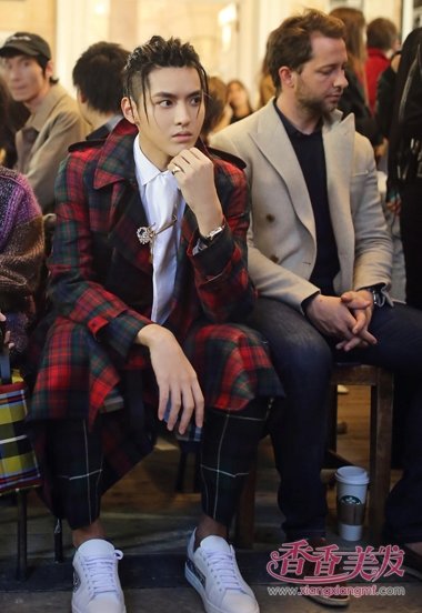 С�������ෲ������������β ˽�˶��ƶ�һ�޶���ʽ���ᷢ