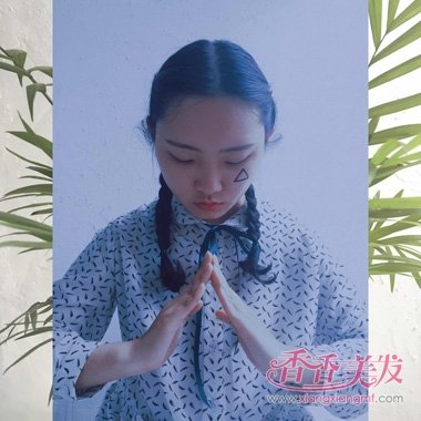 ��СŮ����Ư���ı��� СŮ�������