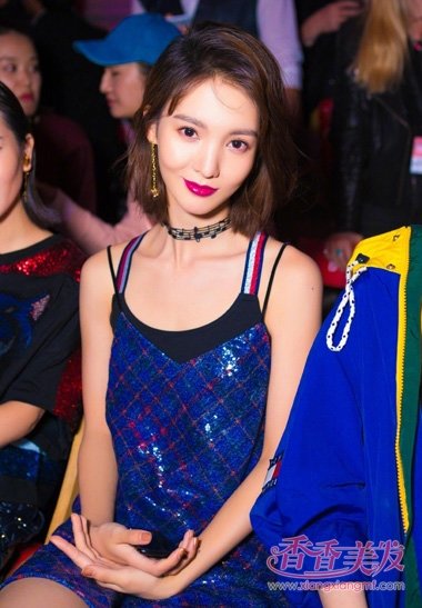 �´�Ů�ǽ𳿶̾����������� ò���绨�Ըб�������ɫ