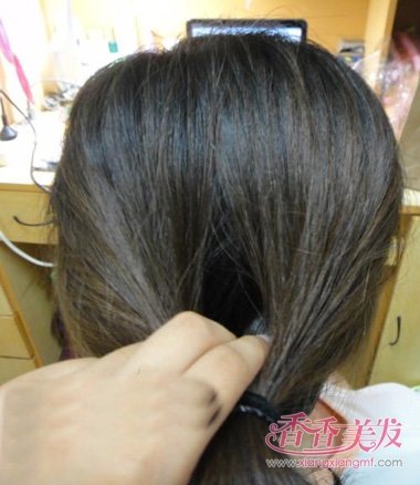 �����ͷ���ͷ�� ��ʽ��ͷ������ͼ���������ֵ˲��õ�����