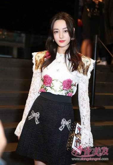 �����Ȱ��ײ�����ʱװ���� ������ͷ�������˵���ը