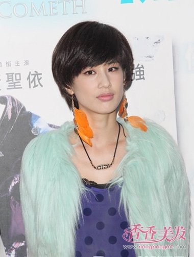 Ů�ǻ�ʥ���������������г� �µĶ̷������崿��Ů