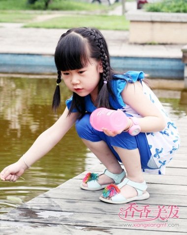 ����������ÿ���ͷ�����ʺ�СŮ�������Ա���ӵ�