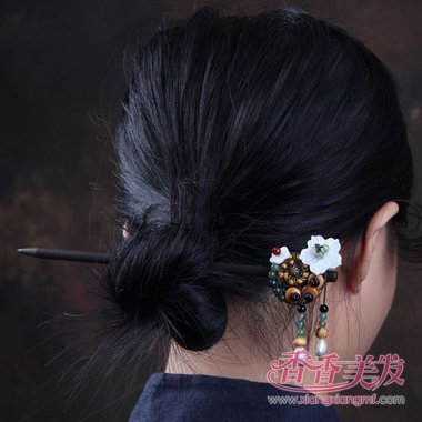 ����÷�����ͷ�� �Զ̵�ͷ������