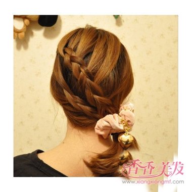 СŮ��Ư��ͷ���ı෨ СŮ��ͷ����βźÿ�