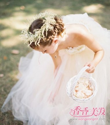 ����С���μӱ�����ô��ͷ���ÿ� С�����ݷ���ͼƬ����Щ