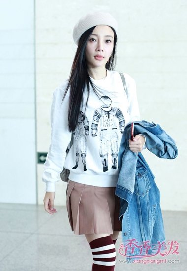 ������С贳�������ɫñ���� ���Ϊ��Ů�ɵ�ʱ�з���